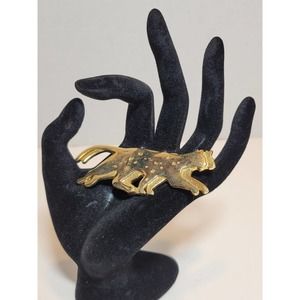 JJ Gold tone Leopard Shadow Brooch Pin, Cougar, Panther, Cat (Jonette Jewlery)